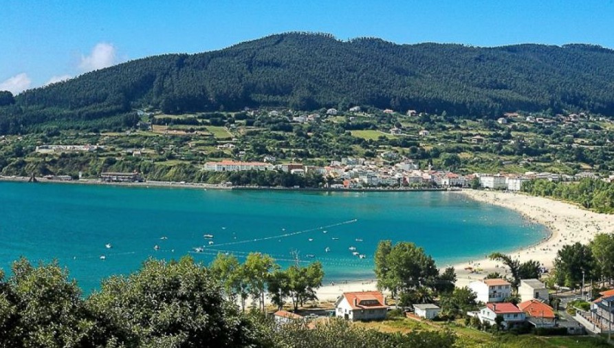 Castillo de la Concepción vigilando la ría de Cedeira