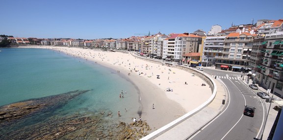 Puerto deportivo de Sanxenxo con embarcaciones