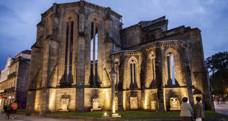 Basílica de Santa María la Mayor en Pontevedra