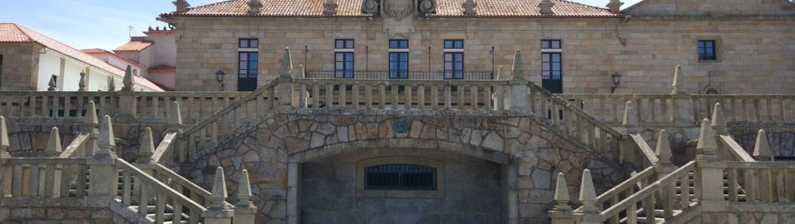Fachada renacentista del Pazo de Fefiñáns